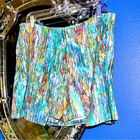100% Silk Size 10 Boutique Skort in gorgeous Monet style print.Sporty or dressy. - Picture 1 of 9